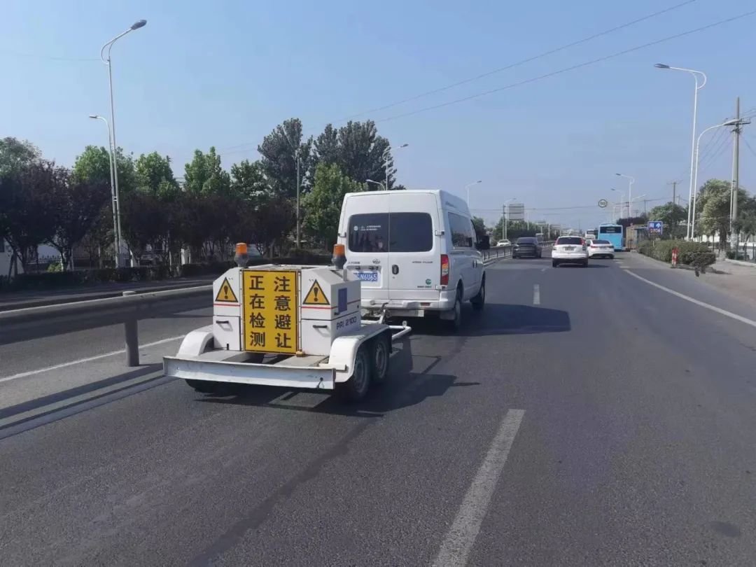 徐州市運用探地雷達系統(tǒng)以無損檢測方式對對G310、G235、S424道路進行“體檢”。