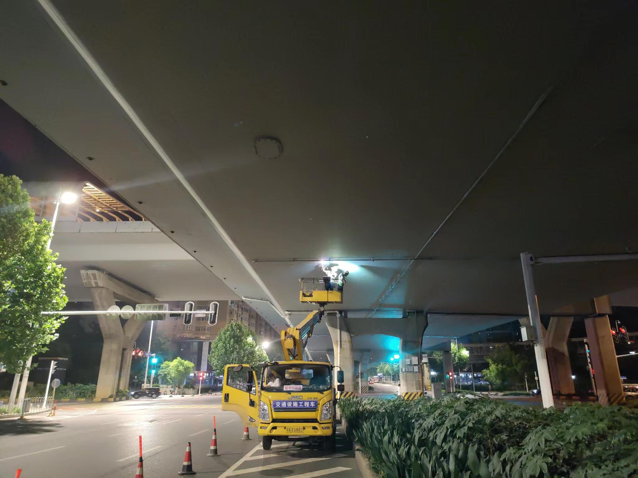 湖北武漢市道路橋隧安全監(jiān)管平臺(tái)已實(shí)現(xiàn)對(duì)812座橋梁24小時(shí)監(jiān)測(cè)橋梁健康狀況